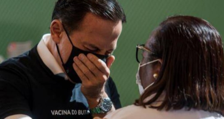 مرگ بیش از ۳۲ هزار نفر در برزیل پس از دریافت واکسن‌های مشکوک کرونا