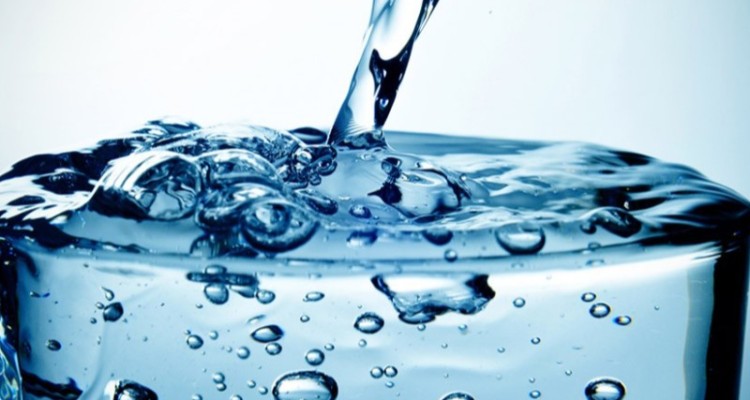 سلامت و کیفیت آب شرب خط قرمز امور آب و فاضلاب شهرستان صحنه است