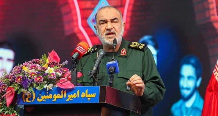 سرلشکر سلامی: دشمن را "فرسوده، خسته، ضعیف و ناتوان" کرده‌ایم/‌ گزینه روی میز به بایگانی رفت/ ایران سرزمین "اشغال‌شدنی" نیست + تصاویر