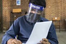 فارس من|توپ برگزاری کلاس‌ها و آزمون‌های حضوری در زمین دانشگاه‌ها افتاد