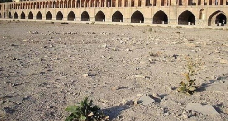 چرا به "طومار شیخ بهایی" در تقسیم حق‌آبه‌ها پشت کرده‌ایم؟!