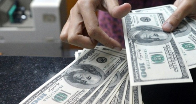 قیمت دلار در آستانه بازگشت به دامنه ۲۹ هزار تومان