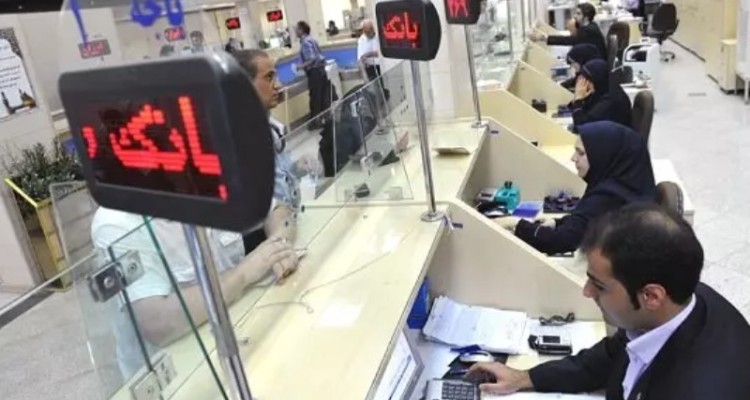 اقتصاد راه و مسکن   ۲۱ آذر ۱۴۰۰،‏ ۱۴:۱۳  با عبور قیمت هر برگه تسهیلات مسکن از ۱۰۰ هزار تومان؛ هزینه دریافت وام مسکن به حدود ۱۰۰ میلیون تومان رسید