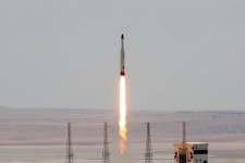 پرتاب موفق سه محموله تحقیقاتی توسط ماهواره‌بر سیمرغ