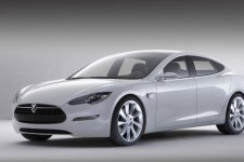 نقص فنی در نیم‌ میلیون خودرو برقی شرکت تسلا