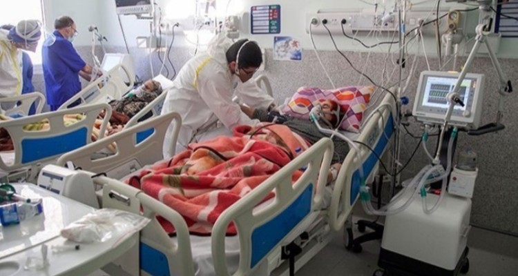 جدیدترین اخبار اُمیکرون در ایران | تست‌های روزانه متناسب جمعیت نیست/ مراقب "دلمیکرون" باشیم + نقشه و نمودار