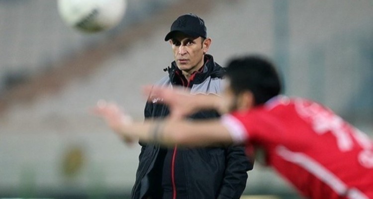 گل‌محمدی: این همه بی‌تفاوتی نسبت به تیم ما جای تأسف دارد، کارد به استخوان رسیده است/ فعلاً در مورد نقل‌وانتقالات حرفی ندارم