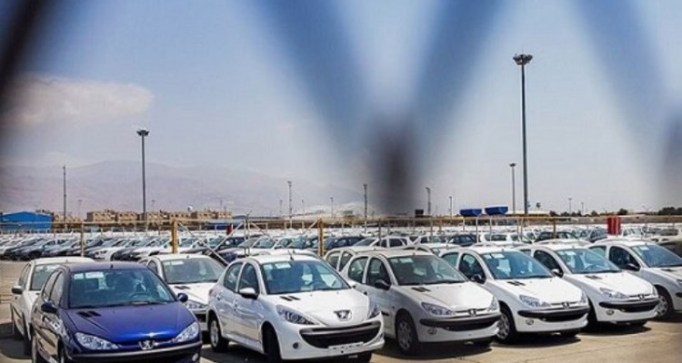 کاهش قیمت ۳ تا ۱۵ میلیونی در بازار خودرو/ عرضه نزولی شد