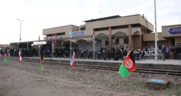 تهاتر احداث زیرساخت‌های حمل و نقلی افغانستان با سنگ آهن این کشور