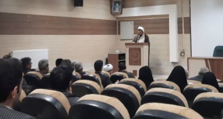 از بازاریان امین صحنه تجلیل شد