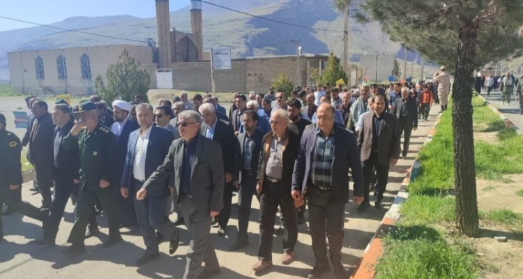 راهپیمایی روز جهانی قدس در بخش دینور شهرستان  صحنه برگزار شد