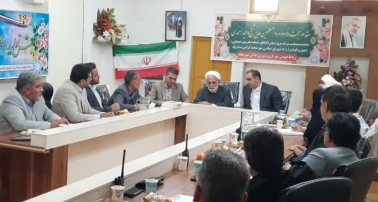 بررسی مشکلات حوزه مدیریت شهری و شهرداری  صحنه با حضور نماینده منتخب مردم شرق استان کرمانشاه