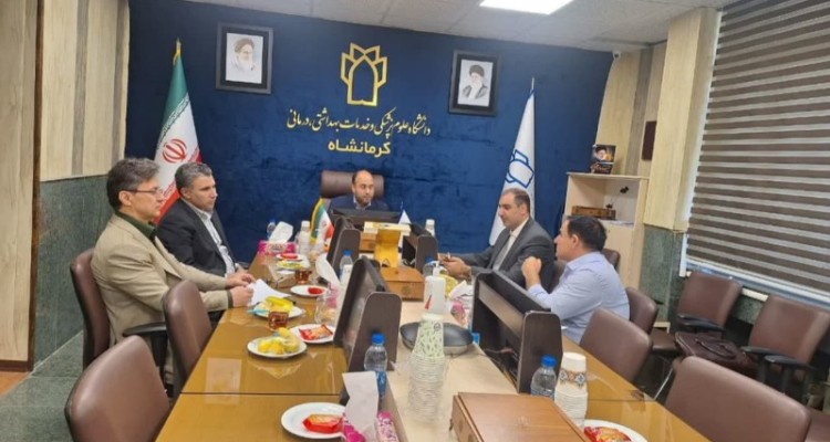 پیگیری مشکلات بیمارستان صحنه