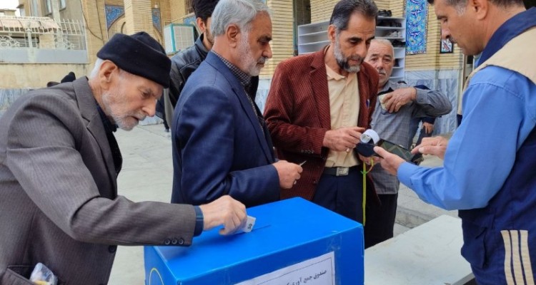 کمک های مردمی به جبهه مقاومت