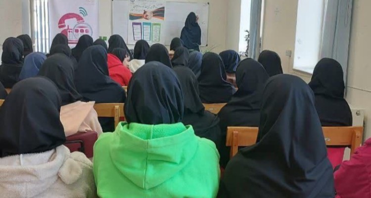 امید در نوجوانان صحنه