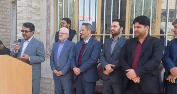 زنگ هفته کتابخوانی در کرمانشاه نواخته شد