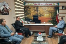 دیدارمدیرکل کمیته امداد امام خمینی(ره)استان کرمانشاه با فرماندار صحنه