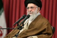 تصور دشمن بر پایان مقاومت اشتباه است