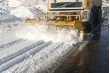 برف‌روبی ۵۰۰ کیلومتر راه‌های شهرستان صحنه