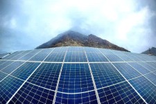 افتتاح نیروگاه خورشیدی سمنگان با حضور استاندار کرمانشاه