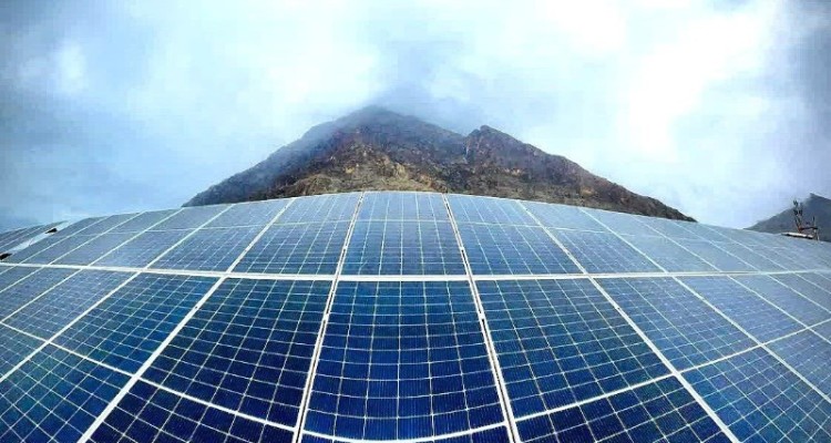 افتتاح نیروگاه خورشیدی سمنگان با حضور استاندار کرمانشاه