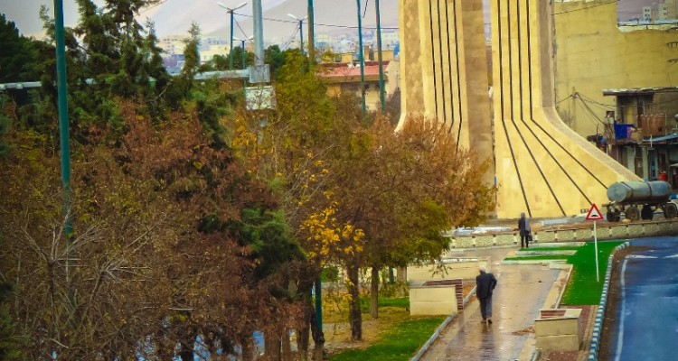 پاییز شهرستان صحنه