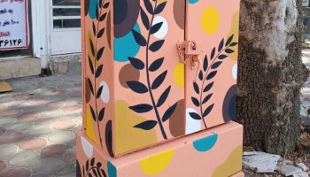 عملیات رنگ آمیزی و زیباسازی باکس های مخابراتی و ترانس های برق در سطح شهر   