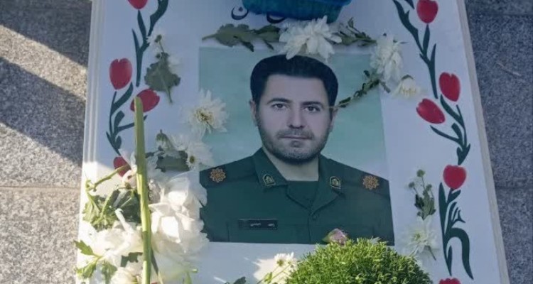 زیارت مزار شهیدان جنگ دوازده‌روزه به مناسبت روز پدر