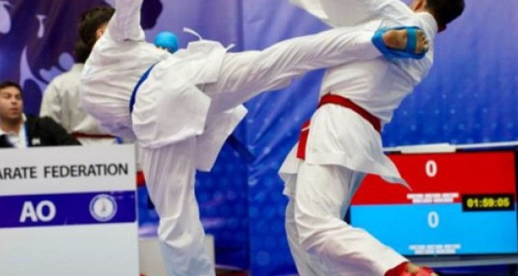 ورزشکاران همیشه در کنار ملت بوده‌اند