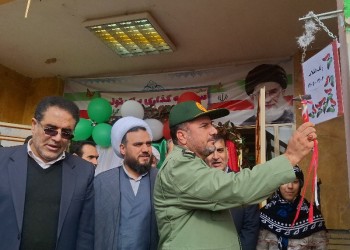 نواخته شدن زنگ انقلاب در مدارس شهرستان صحنه   