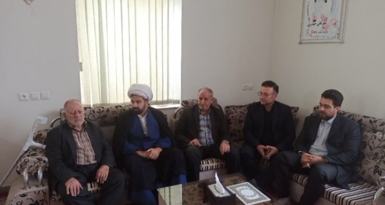 زنده نگه‌داشتن یاد شهدا کمتر از شهادت نیست