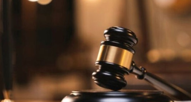 قضات، ستون‌های استوار عدالت اجتماعی هستند