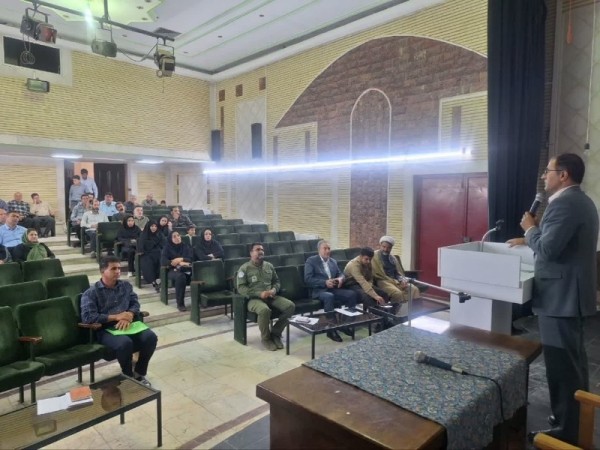 اولین نشست شورای پیشرفت محله‌محور روستاهای بخش مرکزی صحنه برگزار شد.   