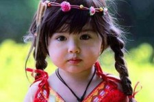 علل ریزش مو در کودکان و راه‌های درمانـی