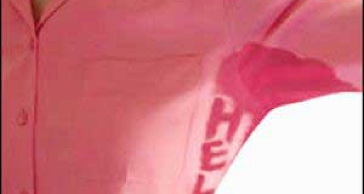  دلایل ایجاد عرق سرد در بدن 