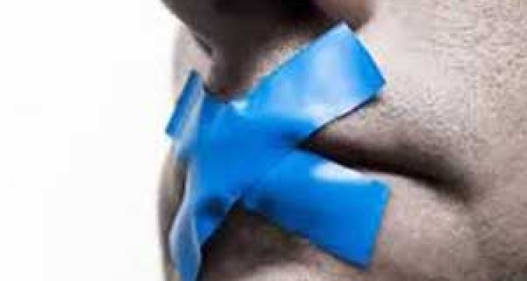 در 5 مورد زیر هرگز با دیگران صحبت نکنید