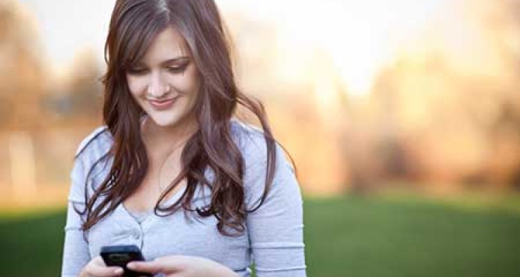  برای بهبود روابط، موبایل تان را کنار بگذارید 