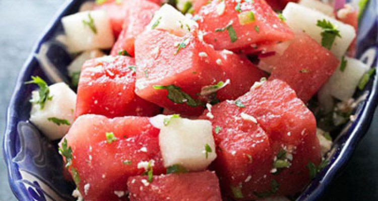  طرز تهیه سالاد هندوانه با پنیر کاتیج 