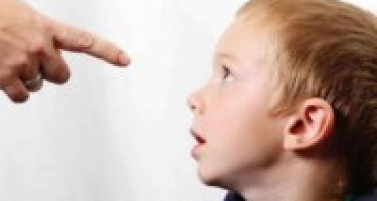 «دیگه مامانت نیستم»؛ بدترین تنبیه کودک