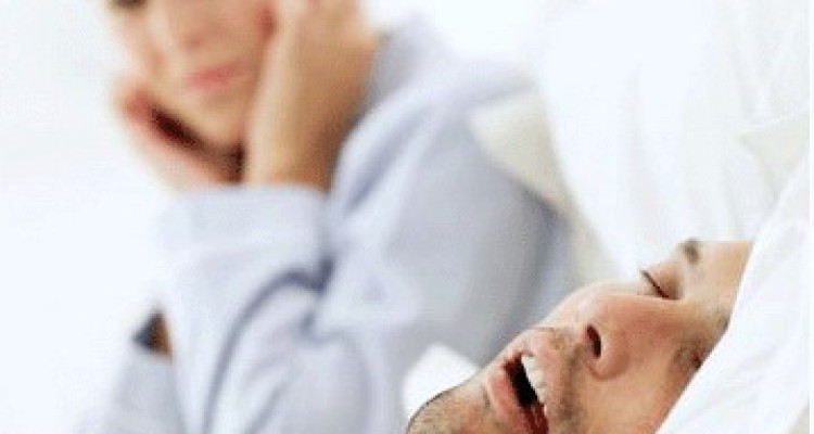 با این وسیله از صدای "خروپف" راحت شوید!