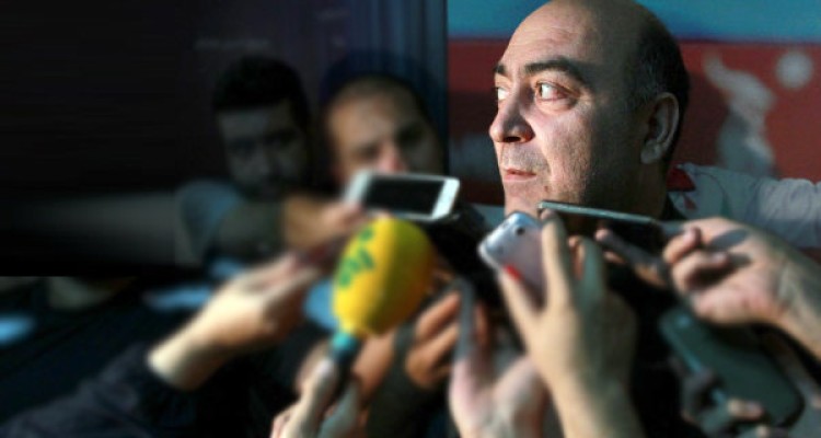 مدیرعامل متهم پرسپولیس اسپانسر استقلال/ حضور سیاسی در نشست آبی‌ها