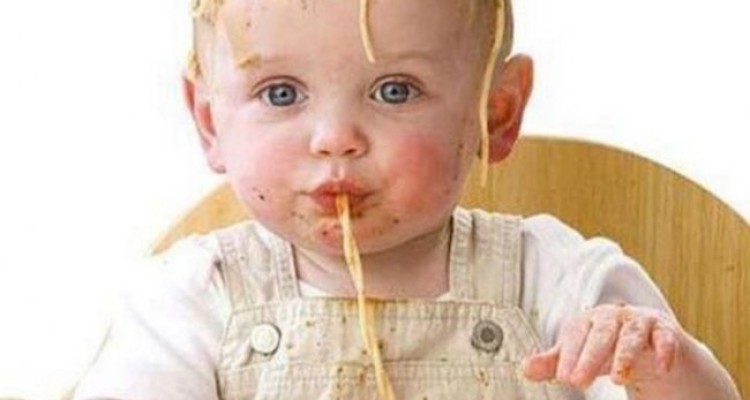  چطور می‌توانید با چاقی مفرط در کودکان مبارزه کنید؟ 