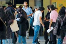 	لشکری از جوانان عزب پشت دیواری از مشکلات/ وقتی حلقه ازدواج تنگ تر می شود 