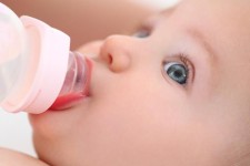  زمان و چگونگی از شیر گرفتن کودک 