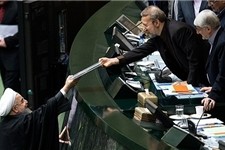 متن کامل لایحه بودجه ۹۵ و برنامه ششم/ سقف بودجه ۹۵۲ هزار میلیارد تومان/ رشد ۱۲ درصدی حقوق کارمندان