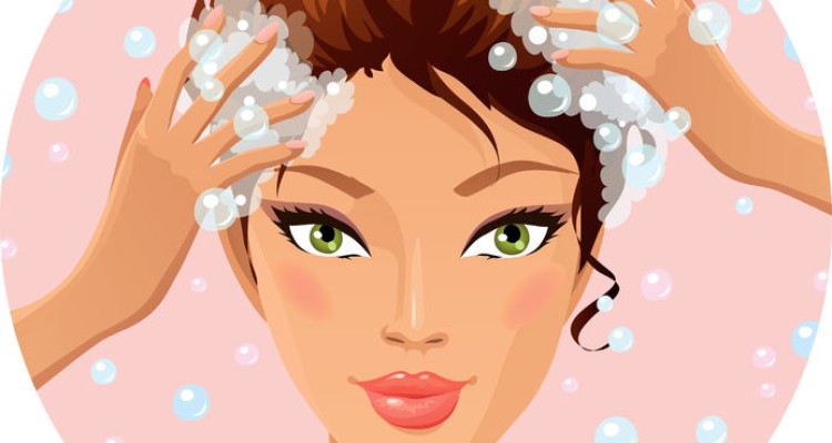  اشتباهات شامپو زدن موها 