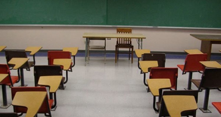 تحصیل دانش‌آموزان غیردولتی در مدارس دولتی!