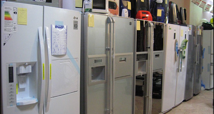 تصمیمات جدید درباره کارت اعتباری خرید/ سقف وام ۱۰ میلیون شد