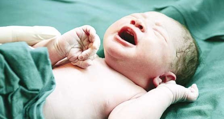 تاثیر تولد زودهنگام فرزند اول بر تولد فرزندان بعدی