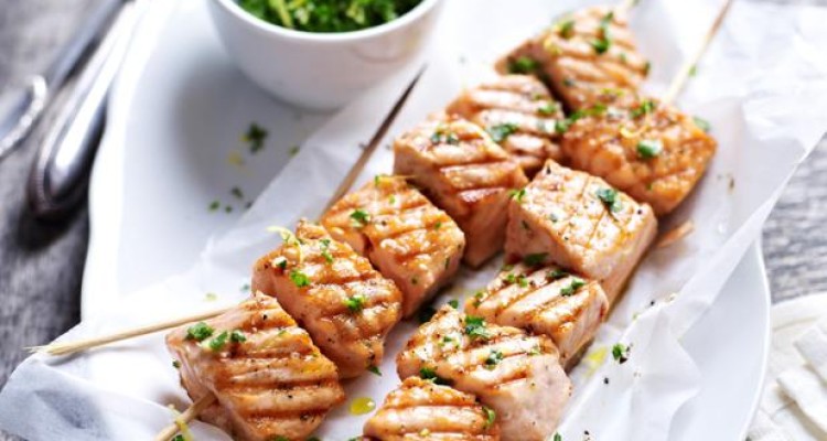 با خواص بی نظیر ماهی سالمون و میگو آشنا شوید